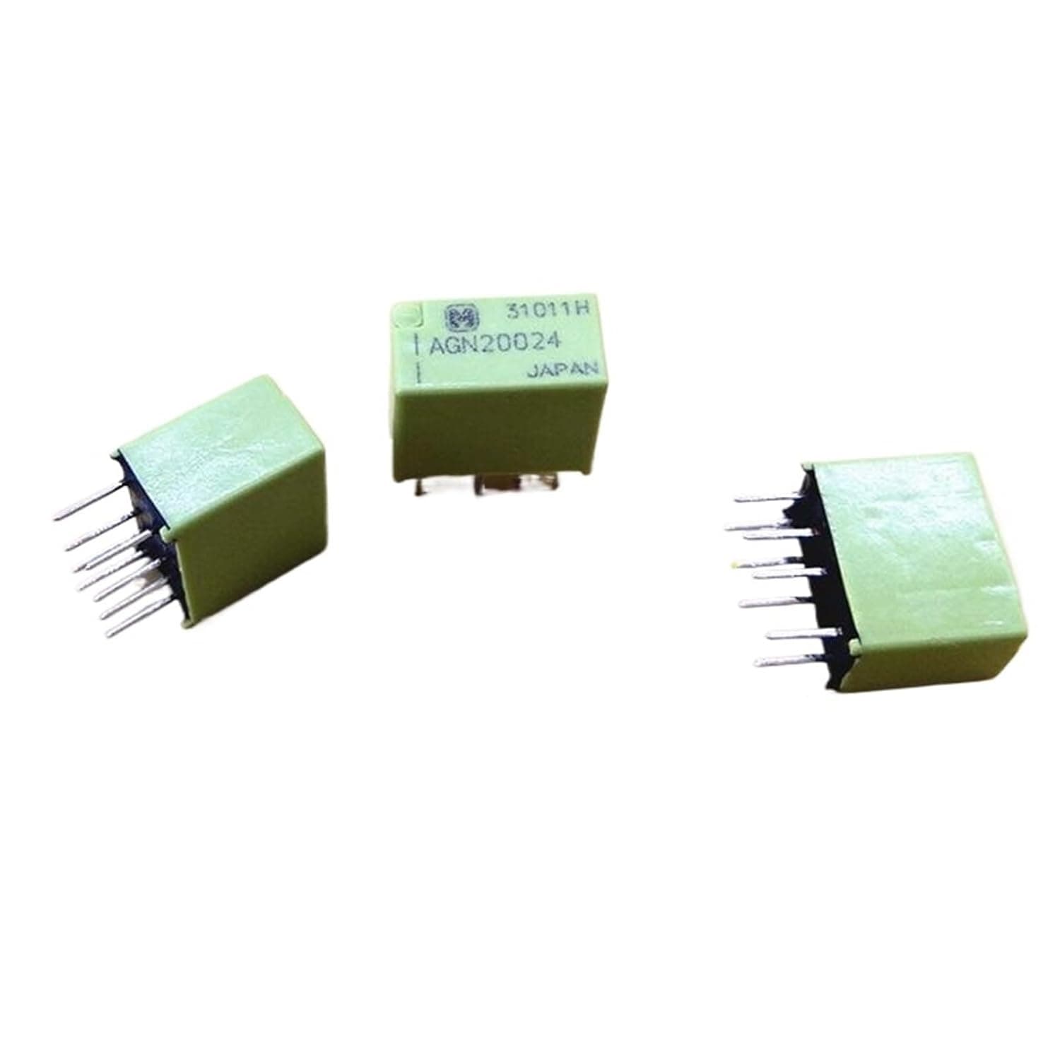 20-50pcs Signal telecommunication 24V Relay AGN20024 24VDC DC24V 1A 8PIN(20PCS)